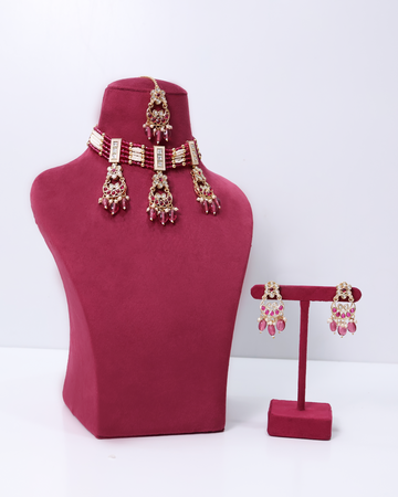 Gulabi Haar Choker Set