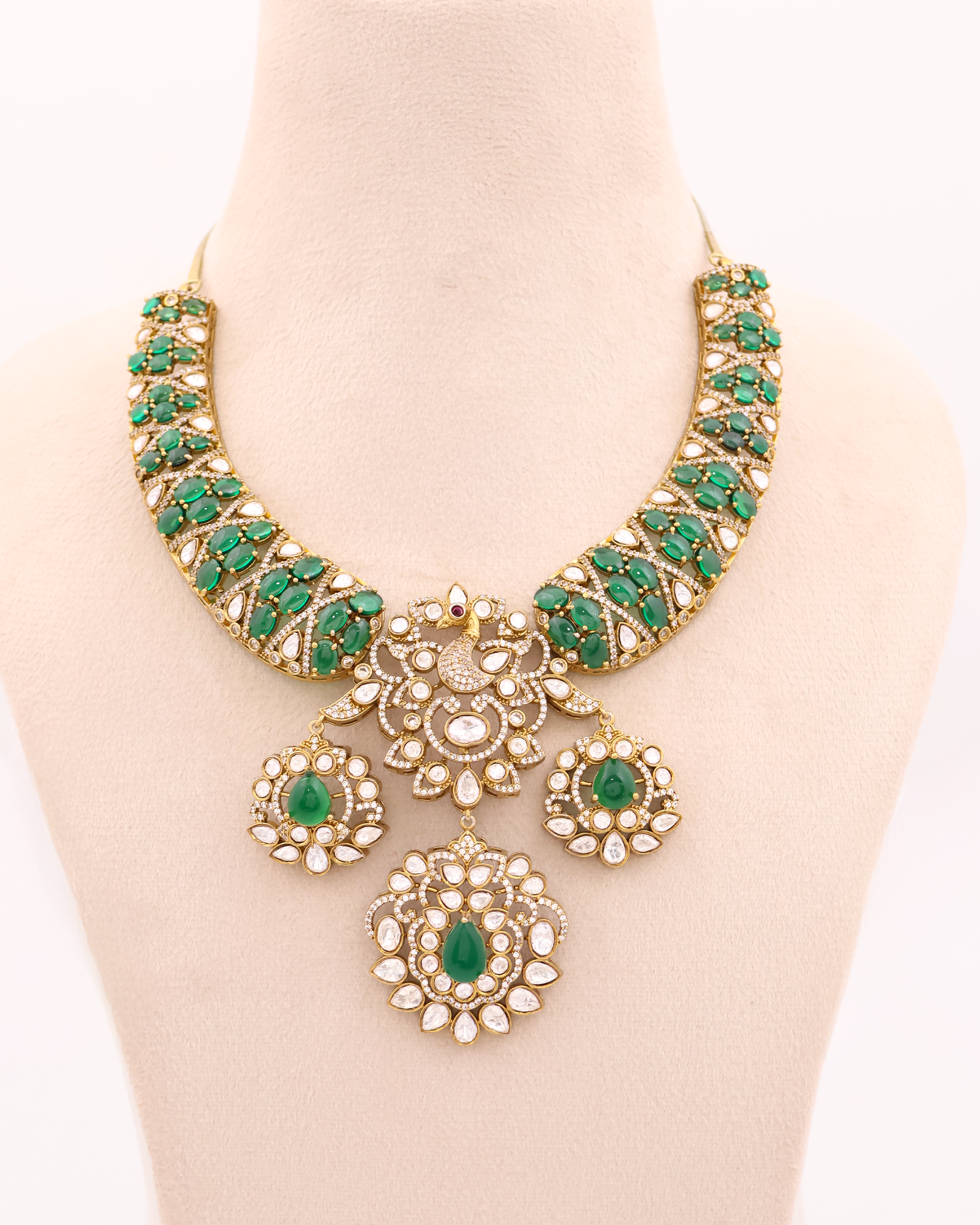 Zamrud Vana Kundan polki Necklace Set
