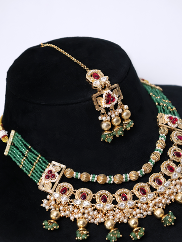 Gul Bahaar Rani Haar Green Kundan & Meenakari Jewellery Set