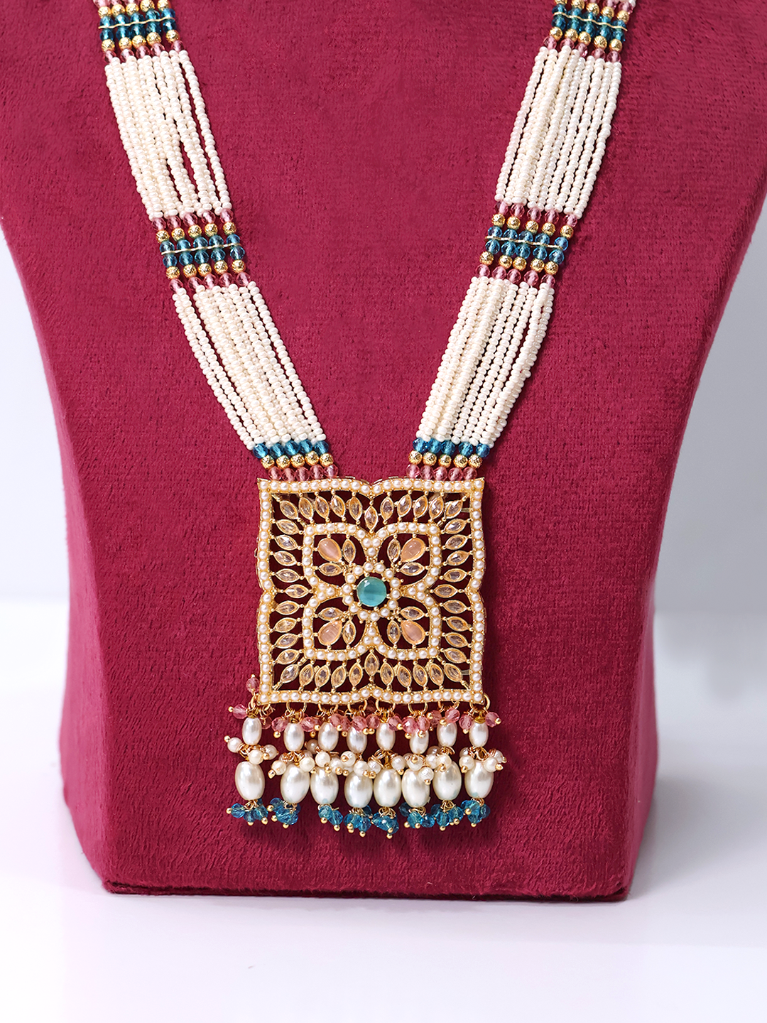 The Maharani’s Treasure Polki Necklace Set