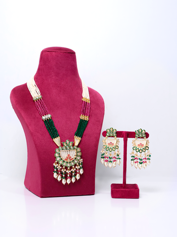 Palatial Grace Beaded Necklace with Ornate set