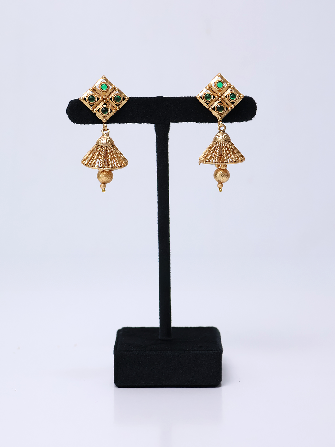 Golden Dewdrop Temple Jewel Choker Set