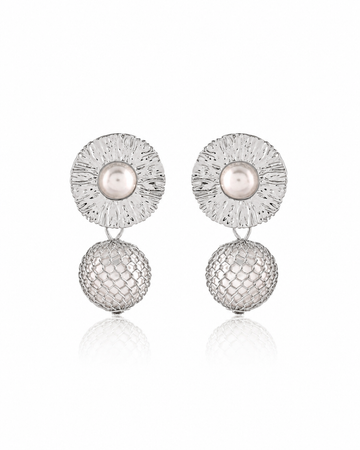 Silver Pearl Earring
