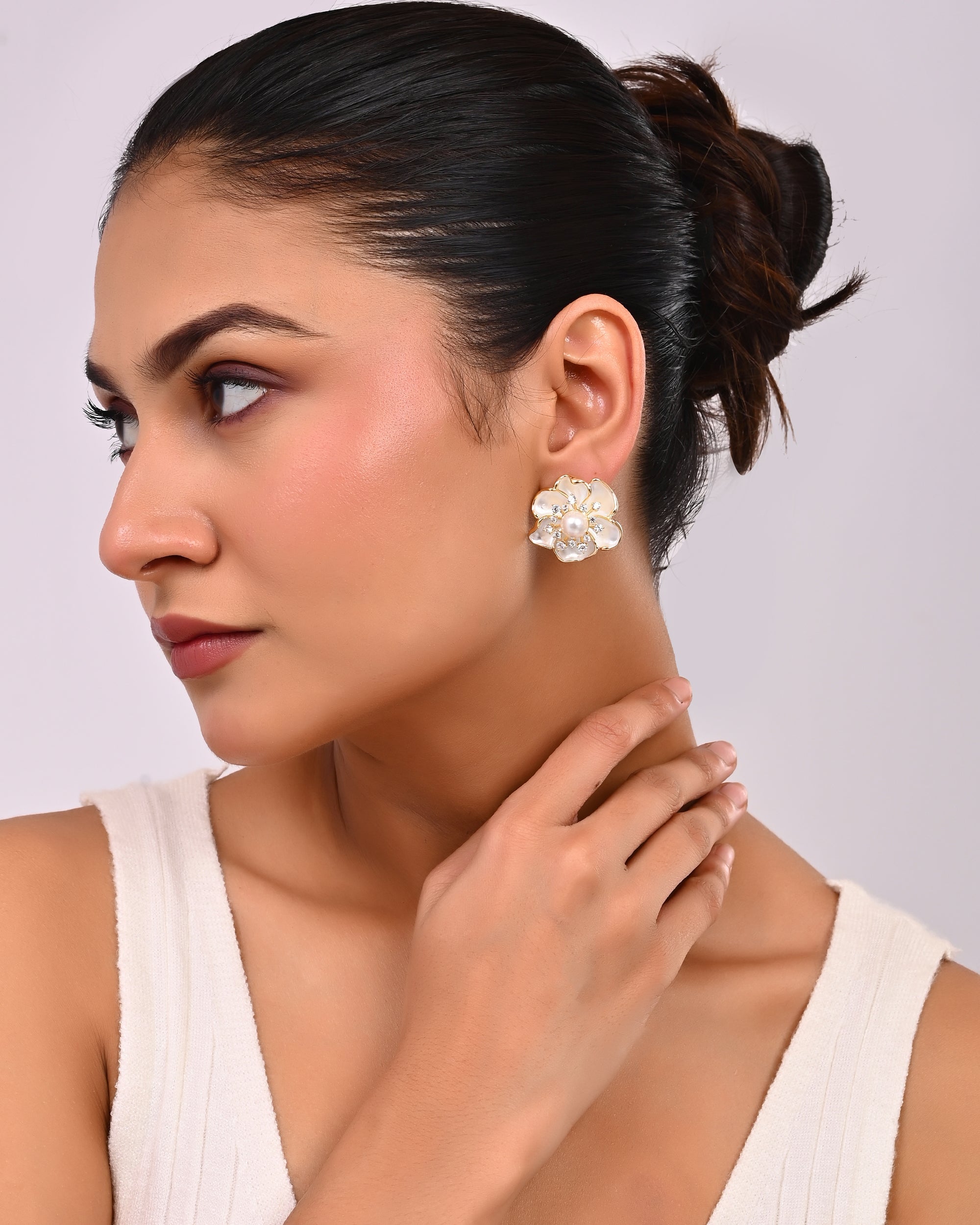 Crystal Pearl Stud Earrings