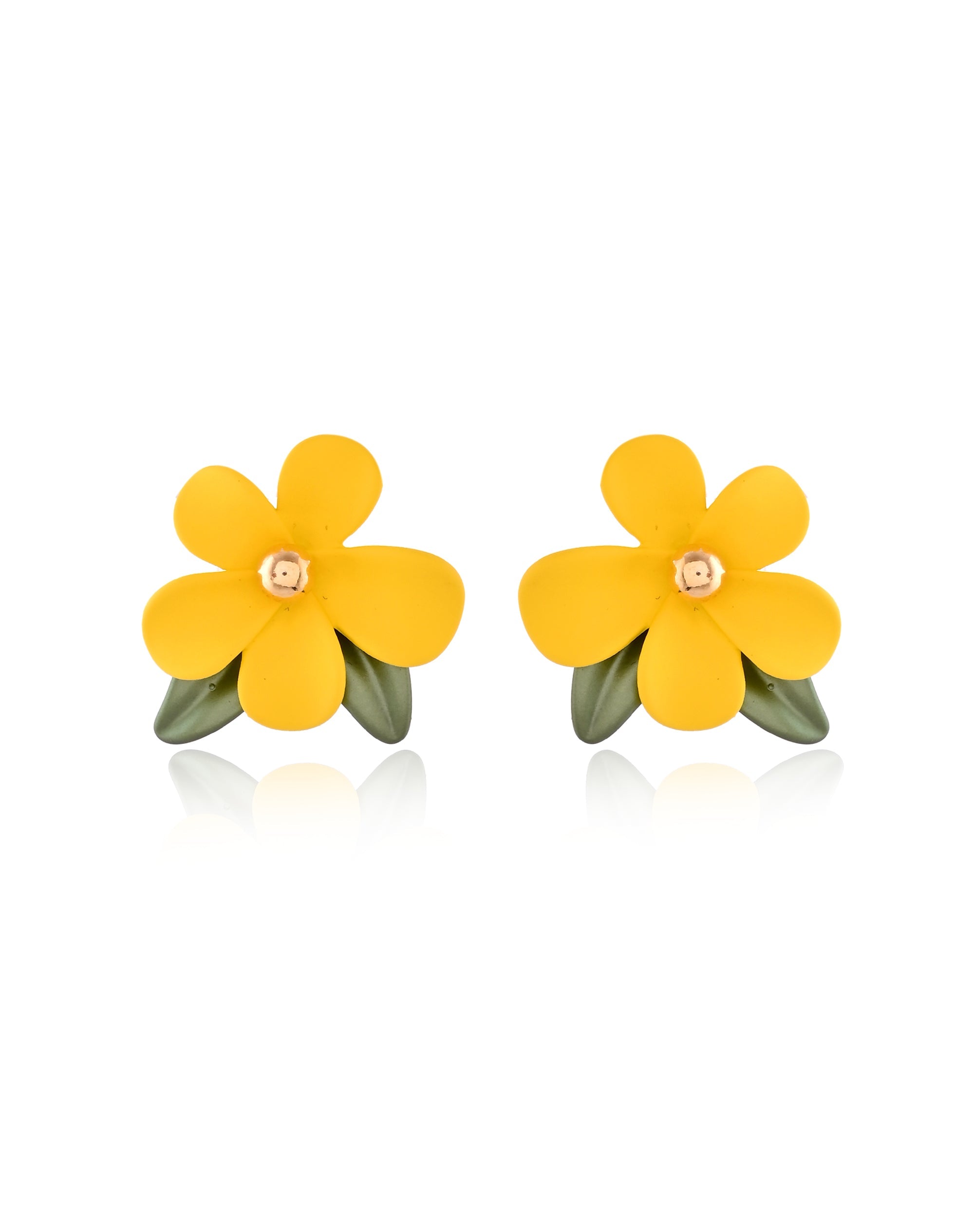 Matte Enamel Daisy Flower Stud Earrings