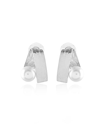 V Pearl Stud Earrings