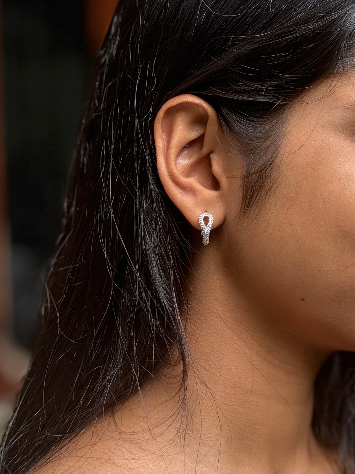 Oo Earrings
