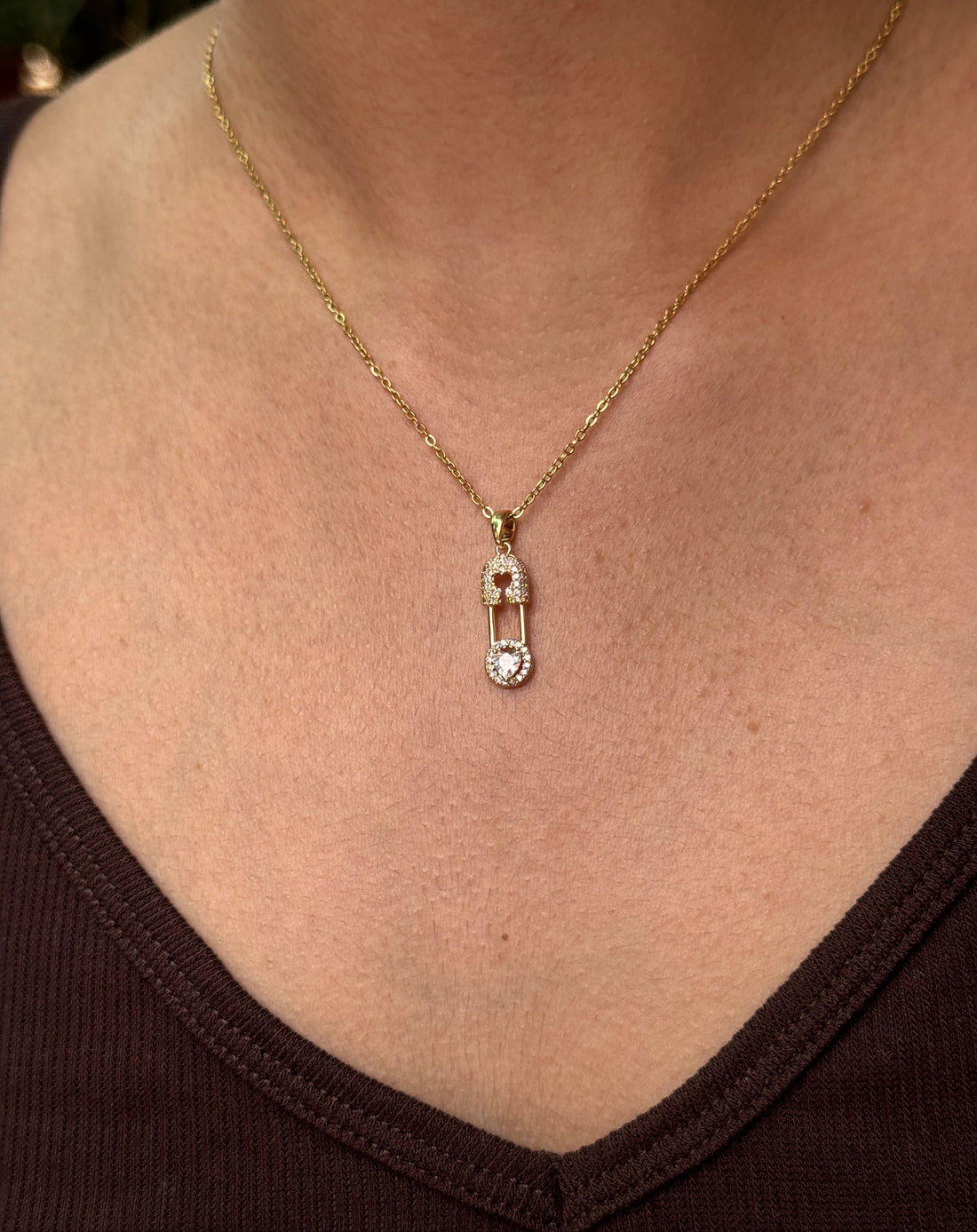 Safety pin Pendant