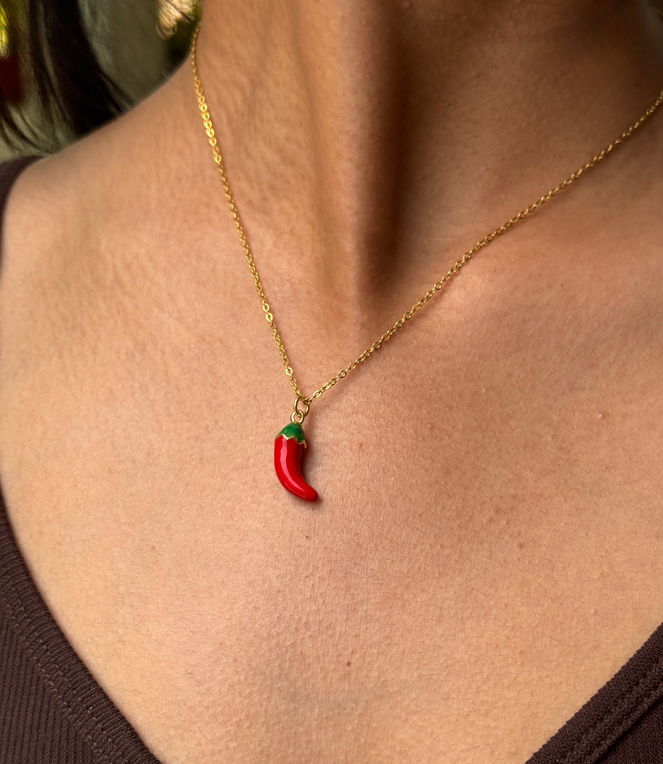 Mohabbat Hai Mirchi Pendant