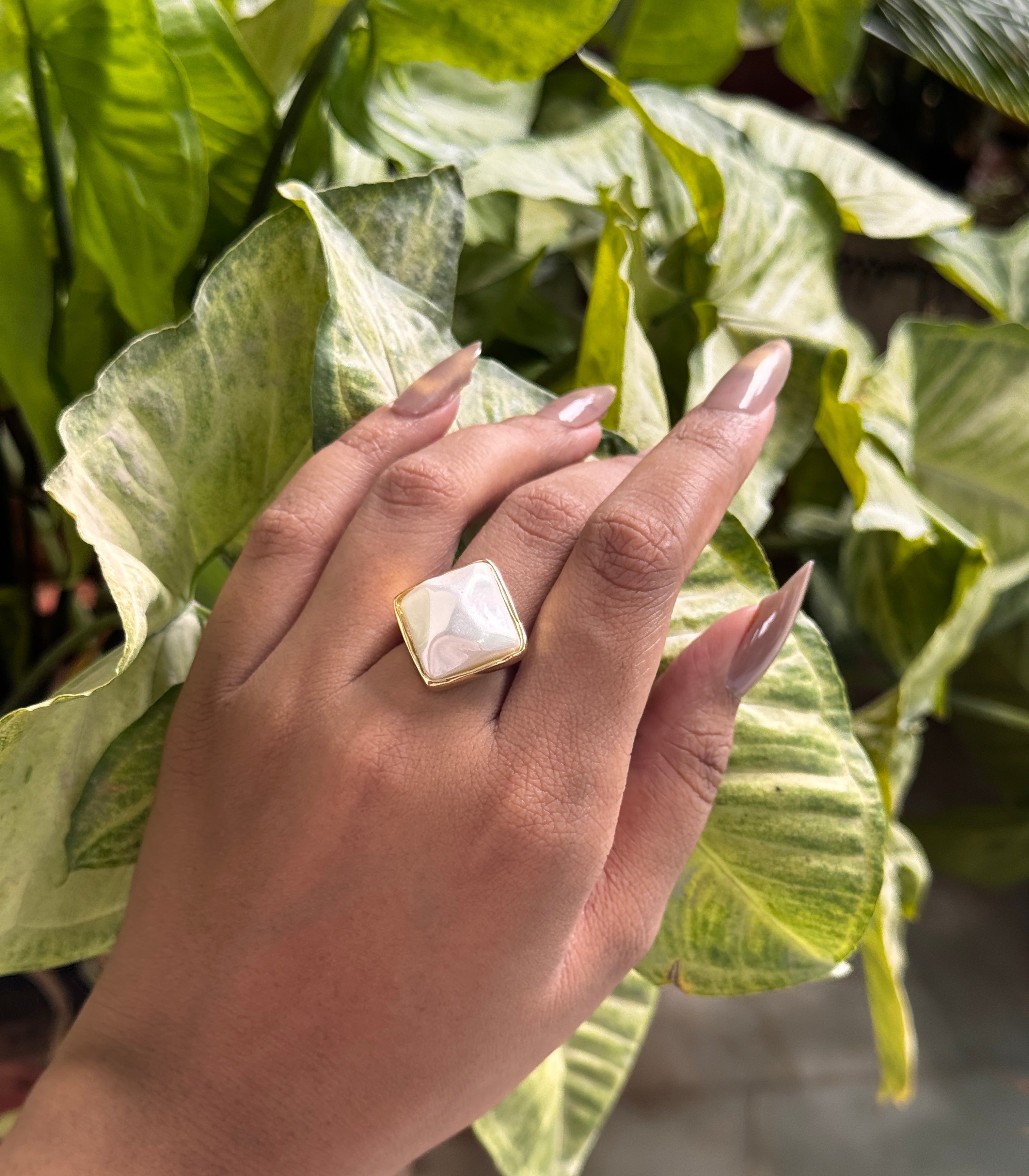 MOP Safed Ring