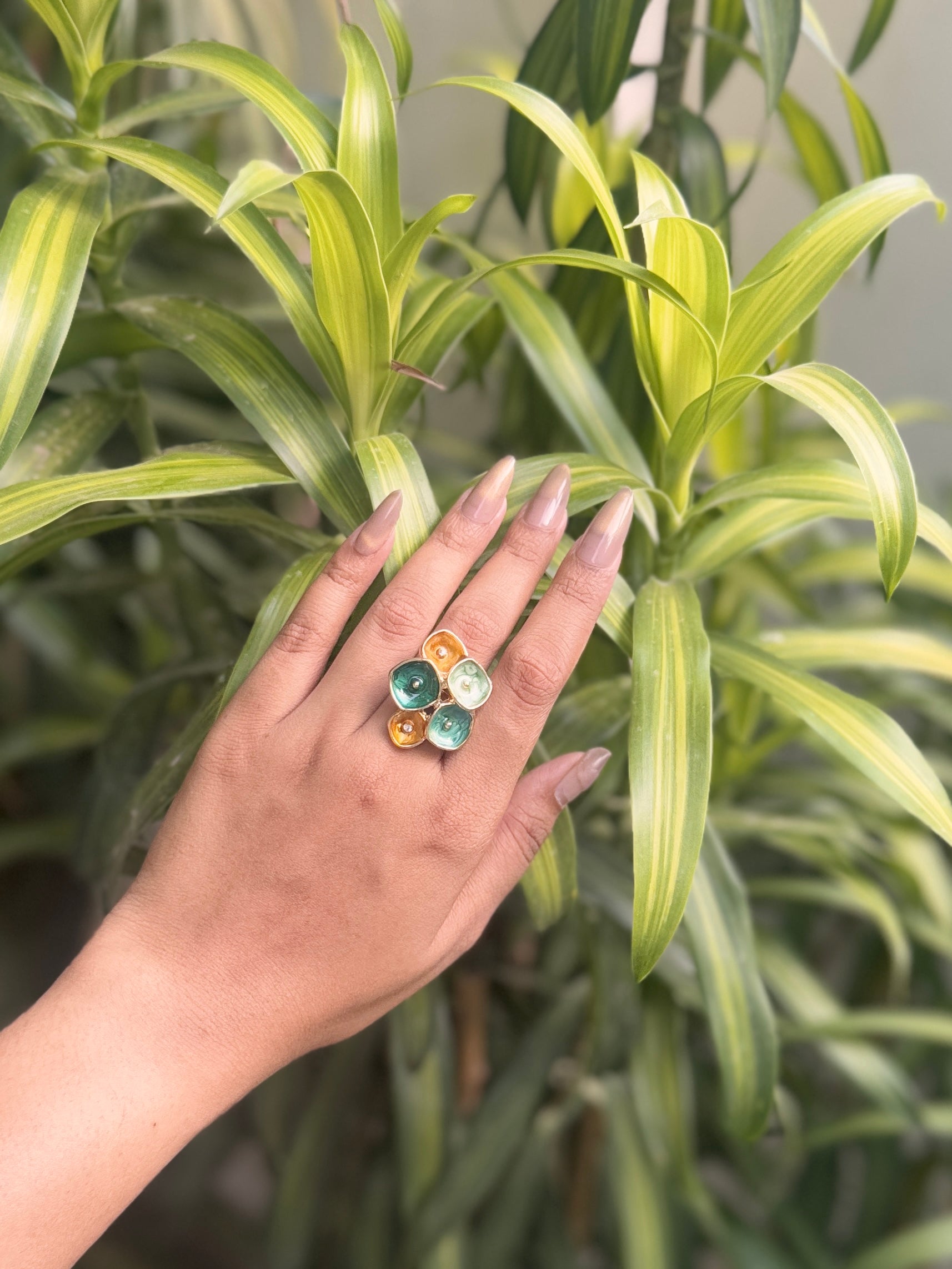 Haseen Ring