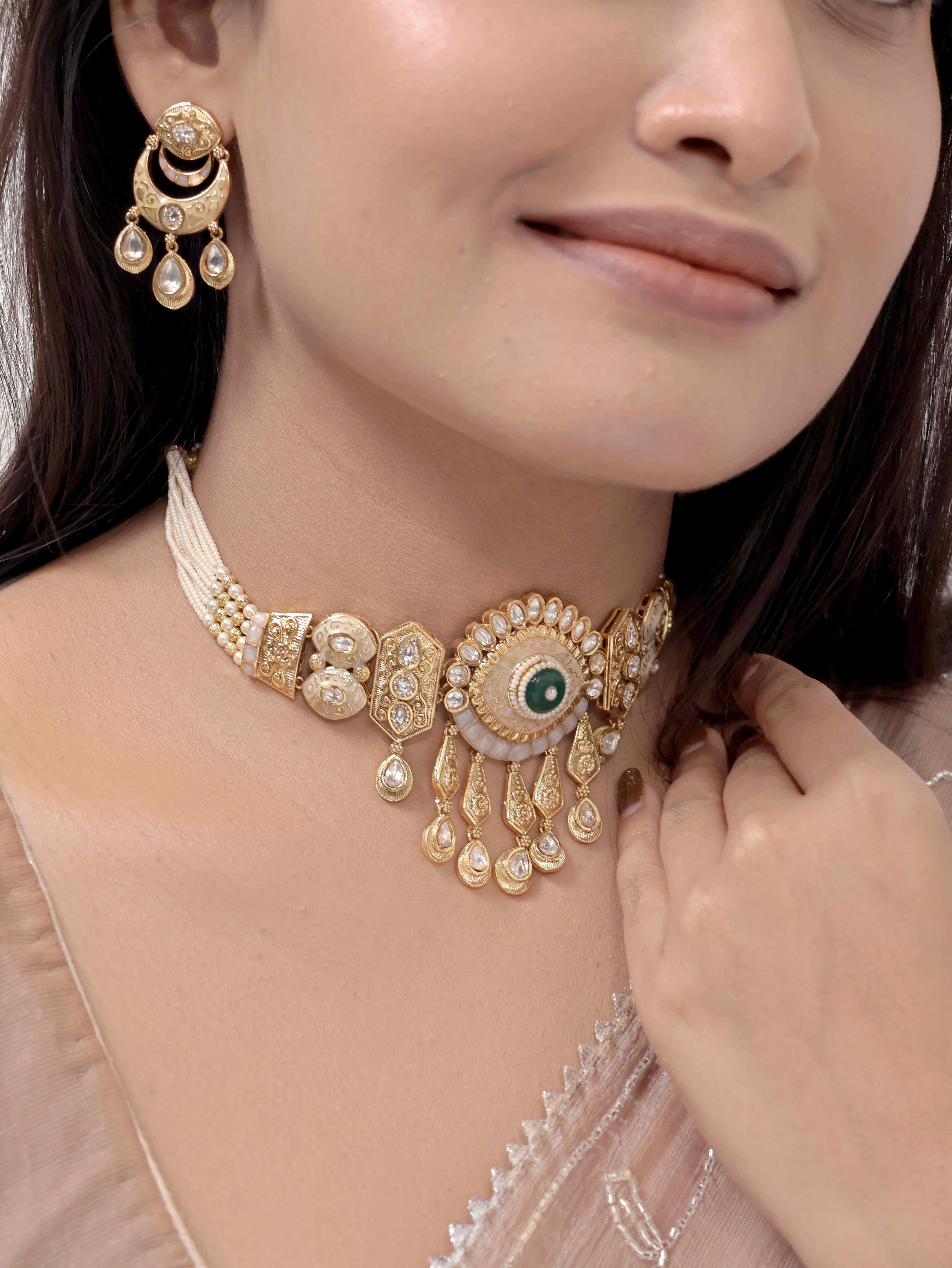 The Viridian Amara Choker Necklace