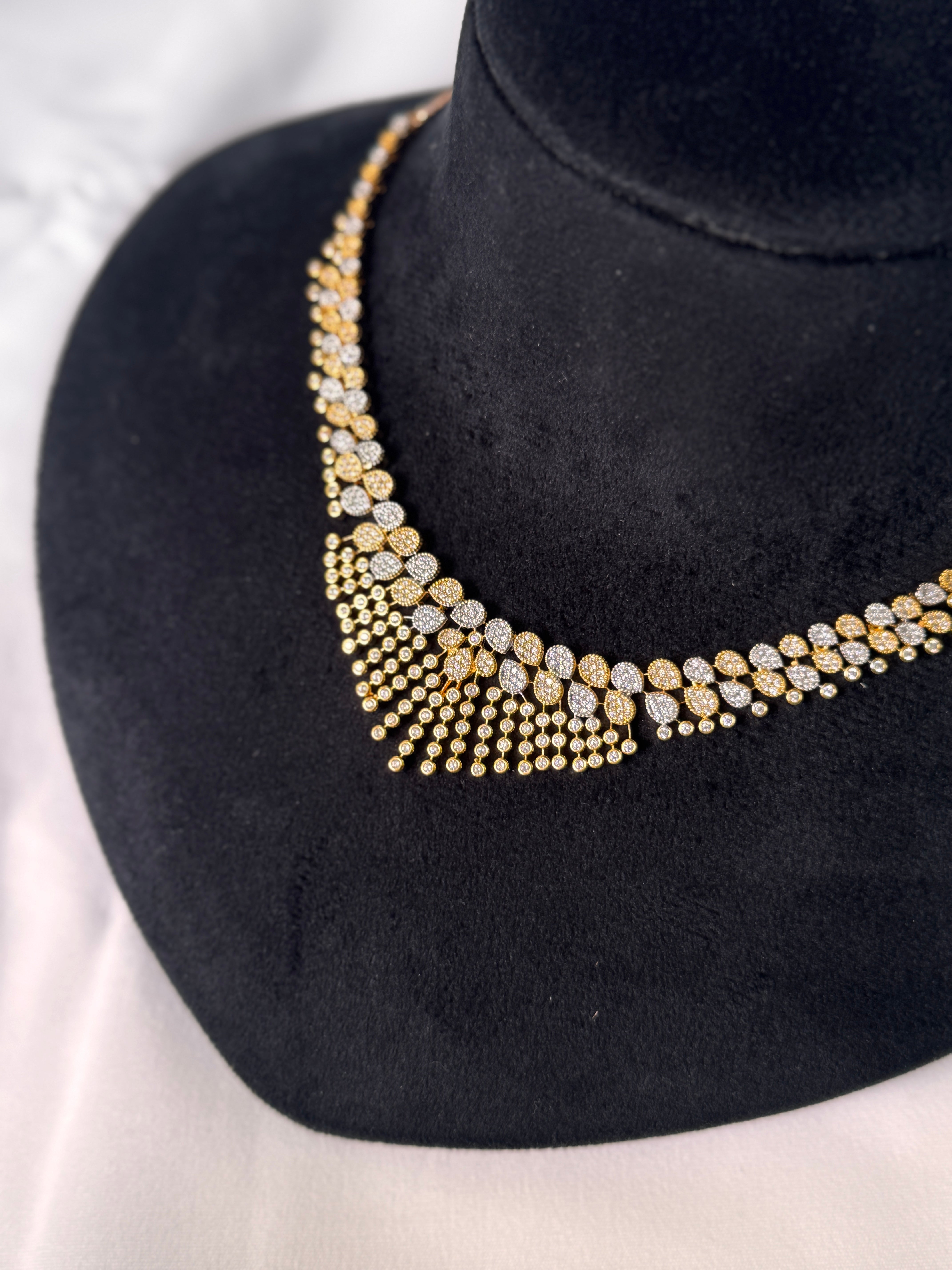 AD Necklace set
