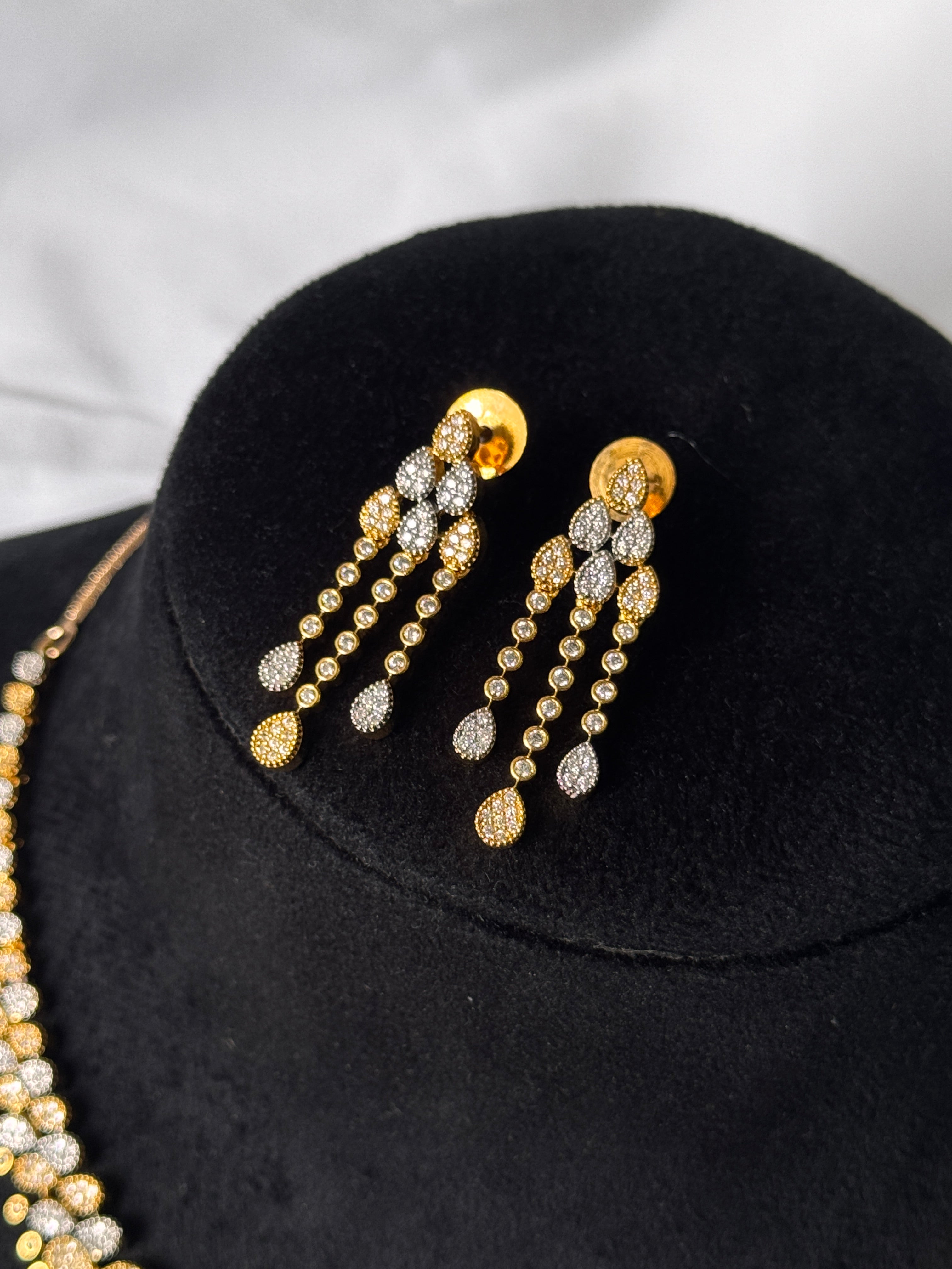 AD Necklace set