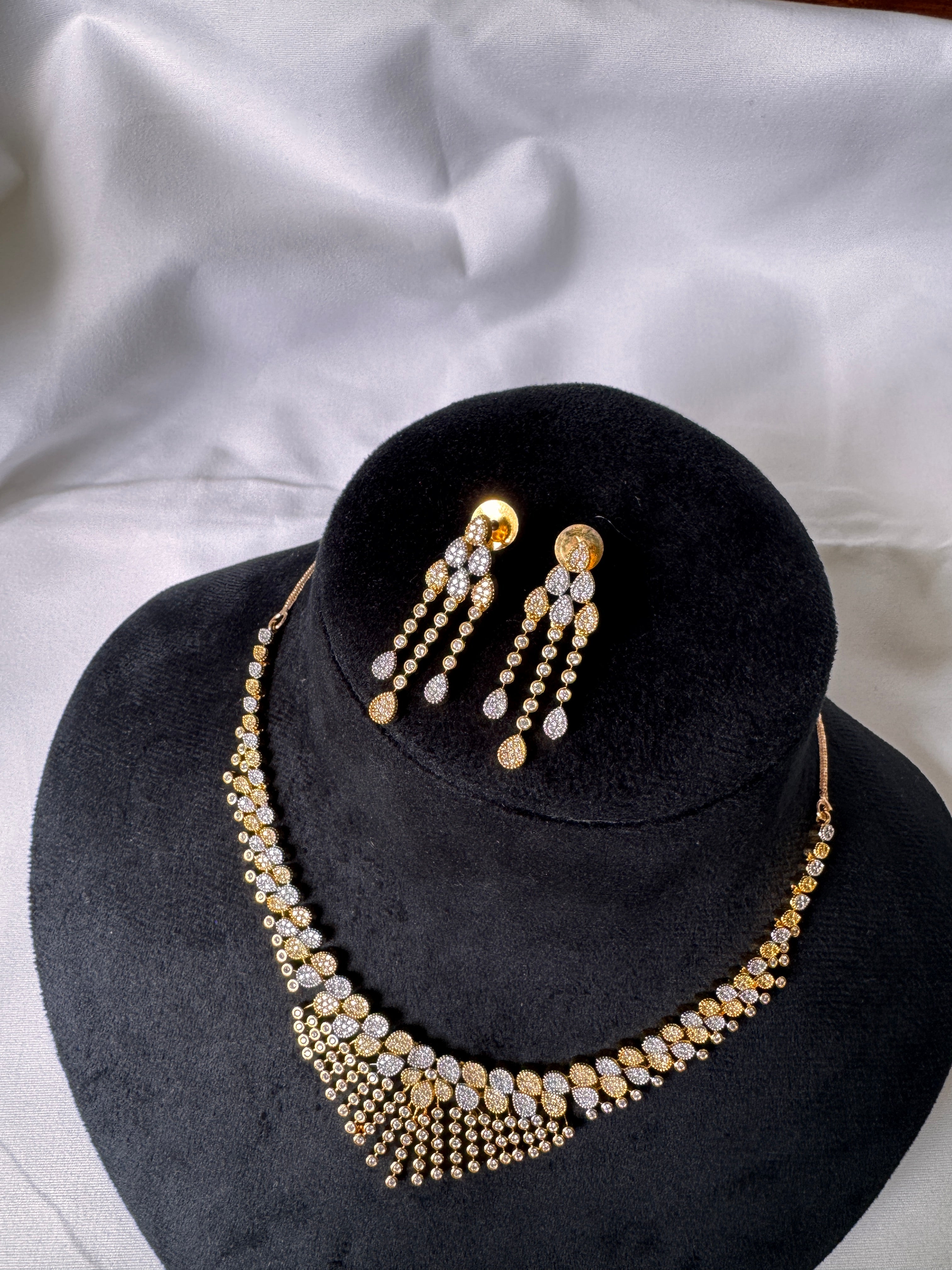 AD Necklace set