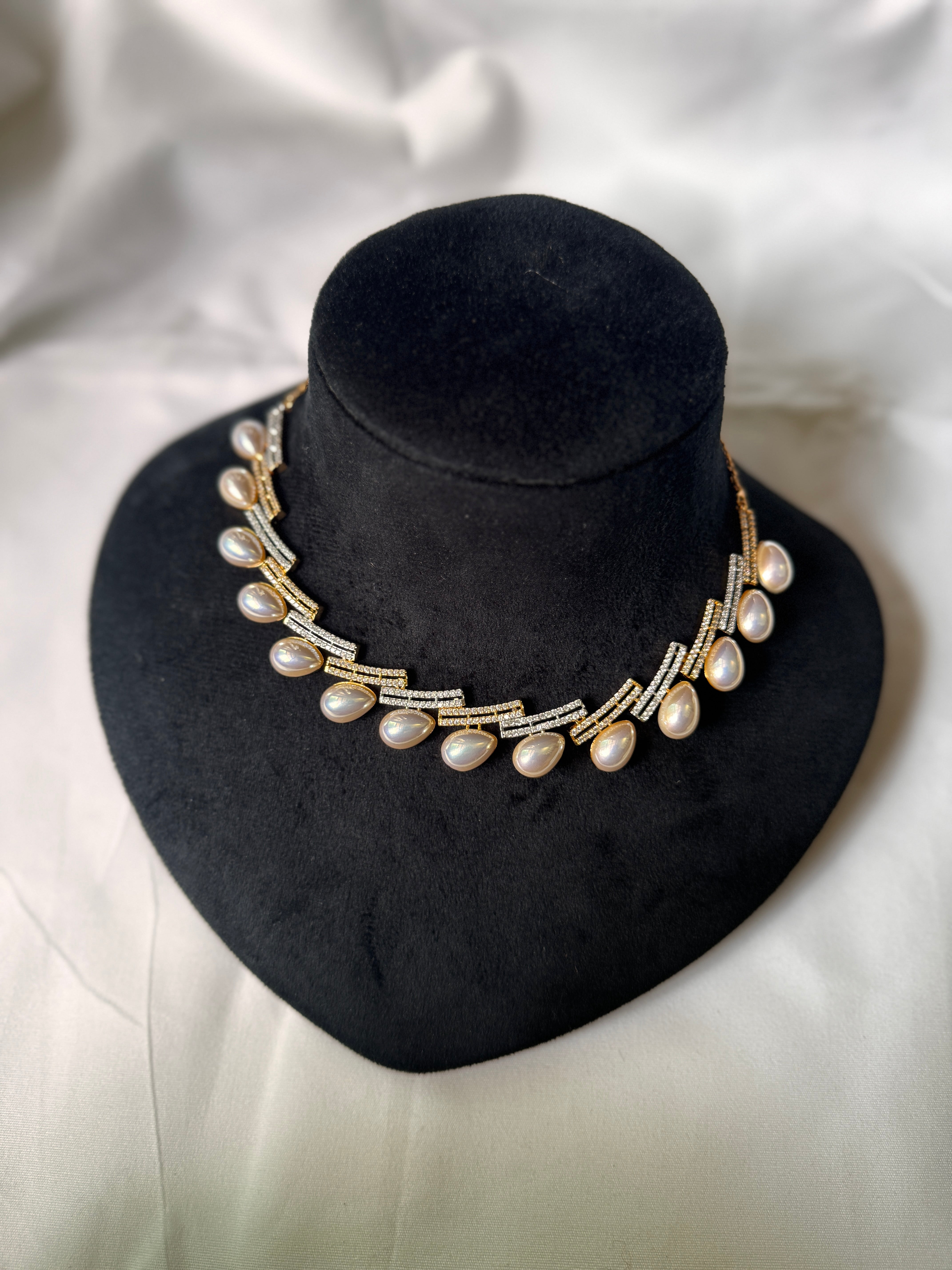 AD Necklace Set