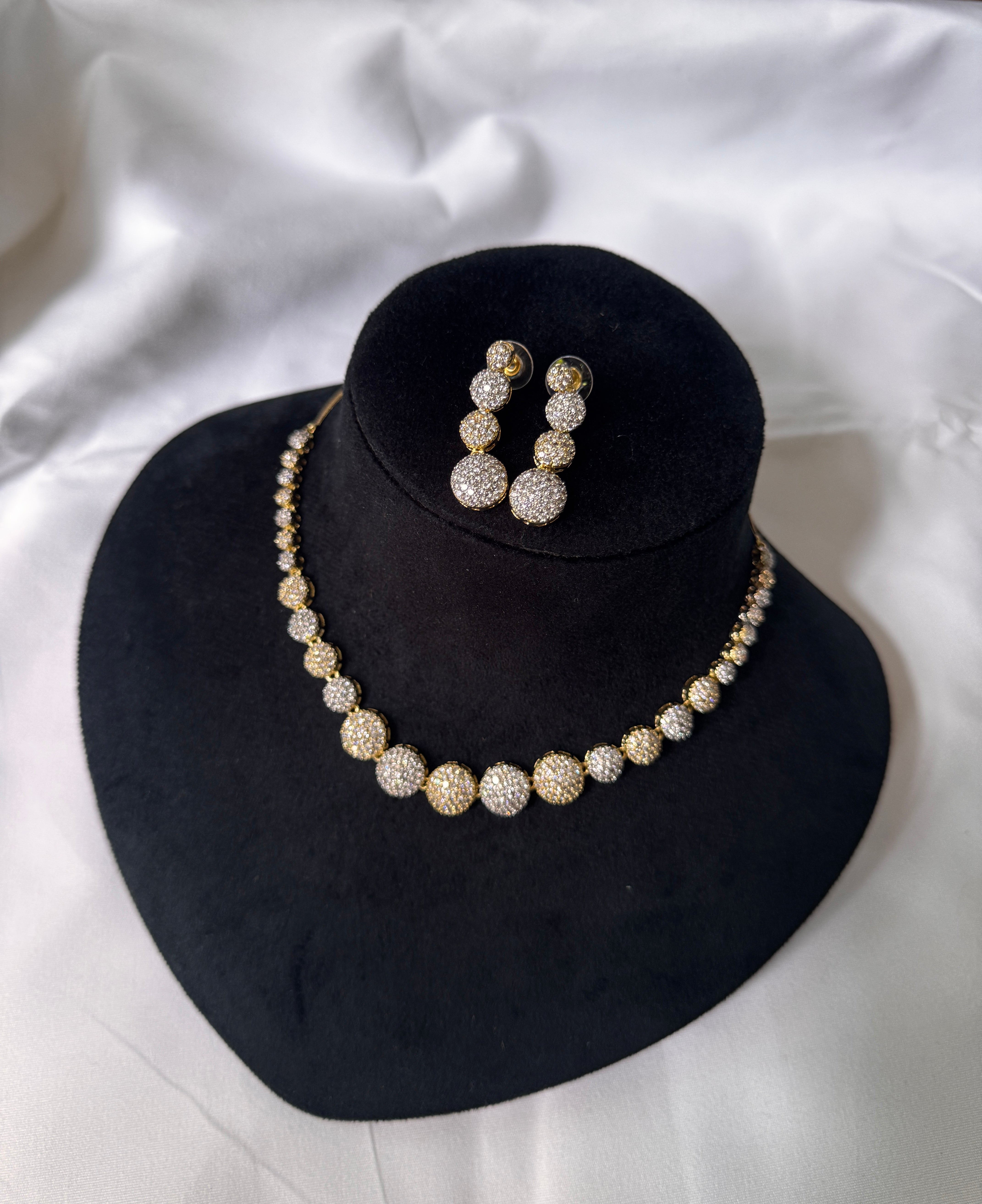 AD Necklace Set