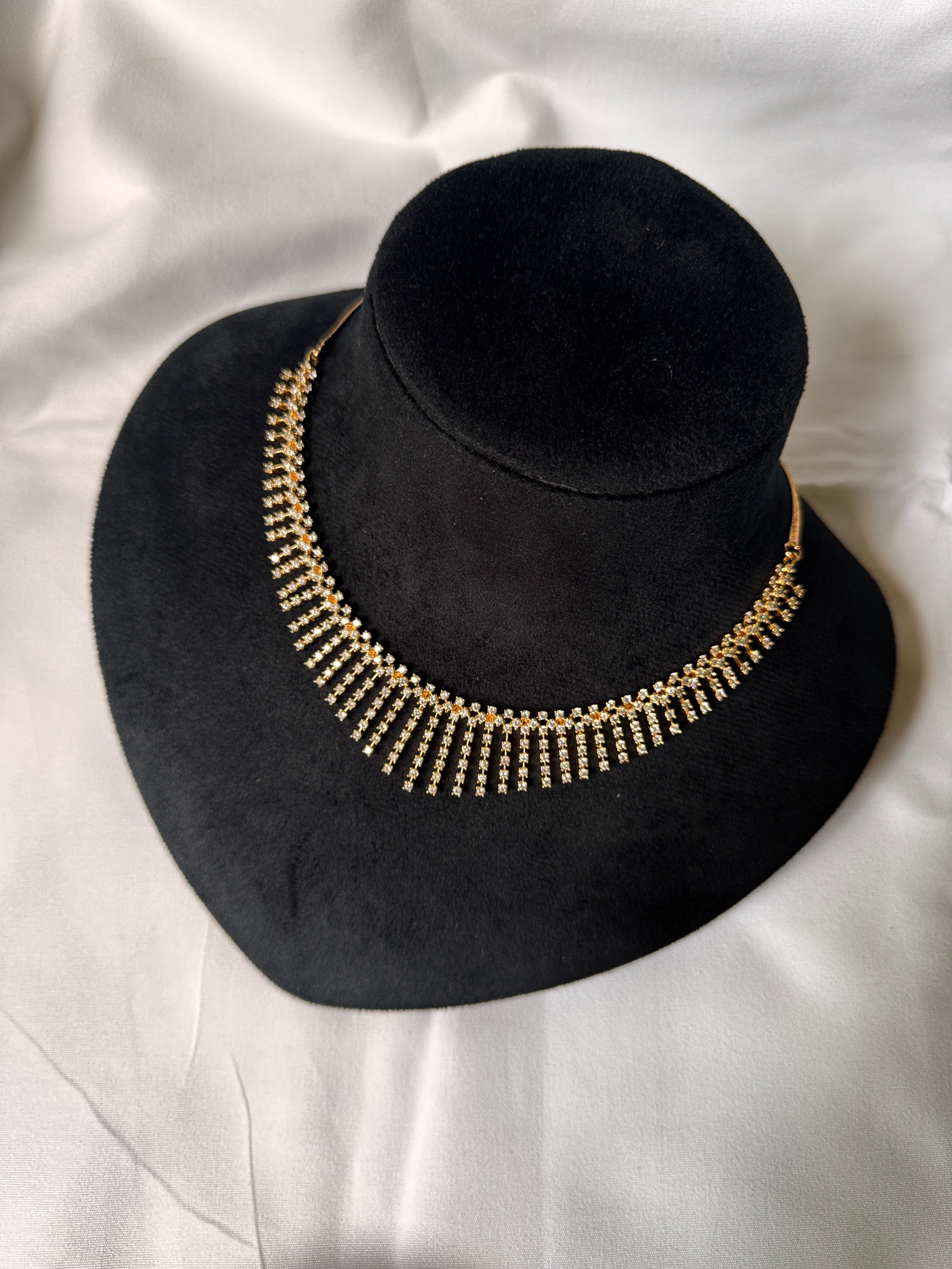 AD Necklace Set