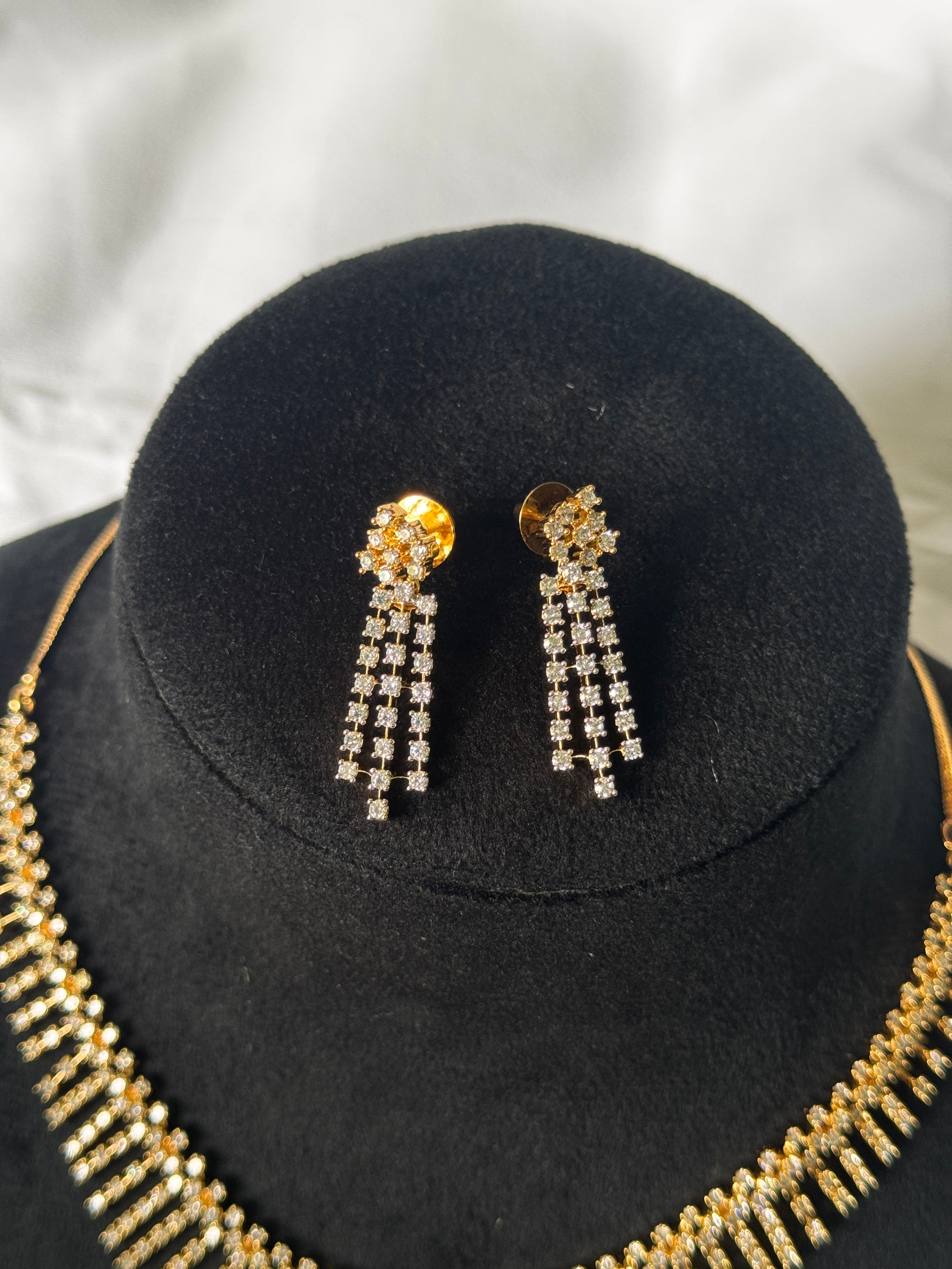 AD Necklace Set
