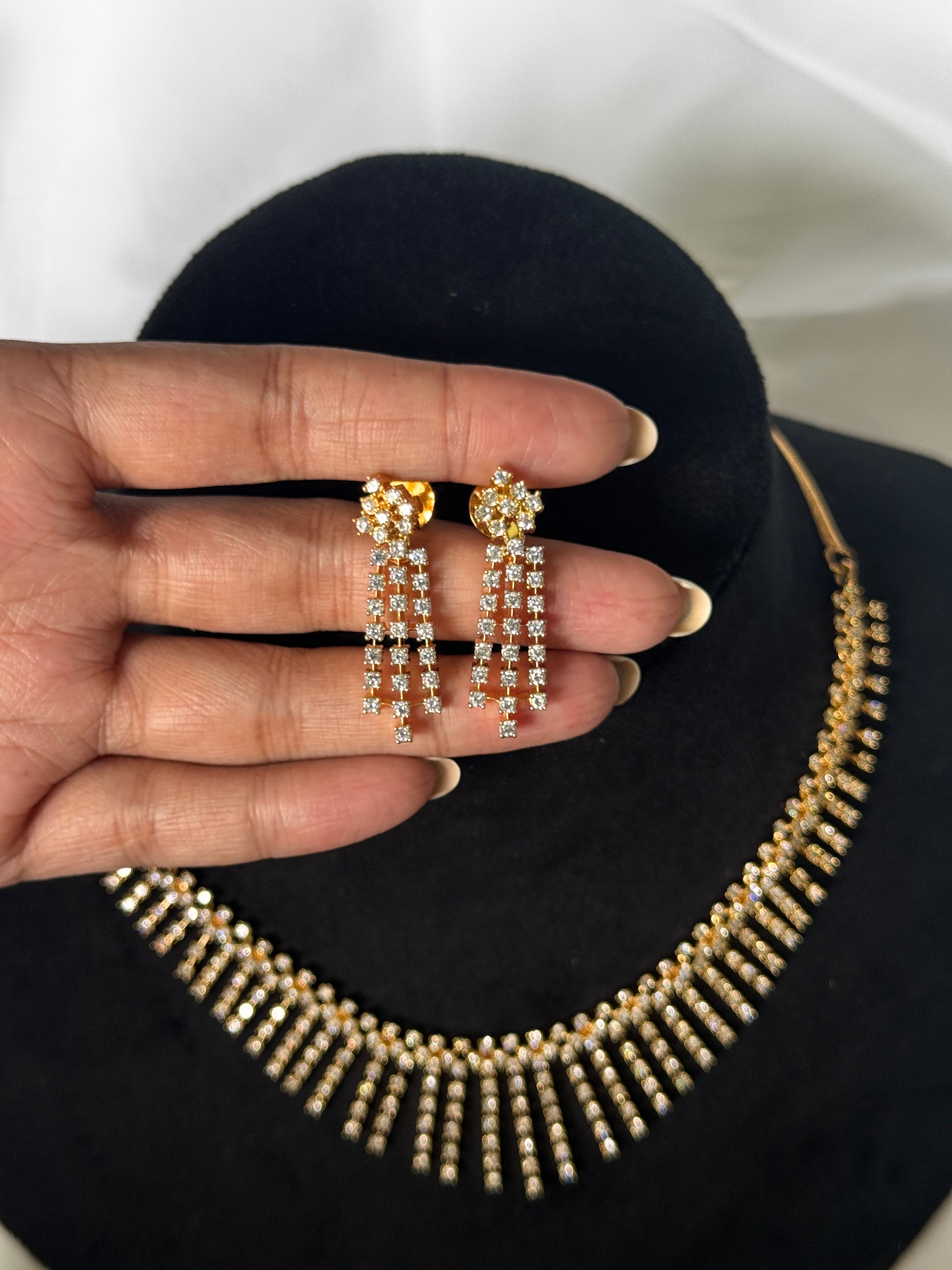 AD Necklace Set