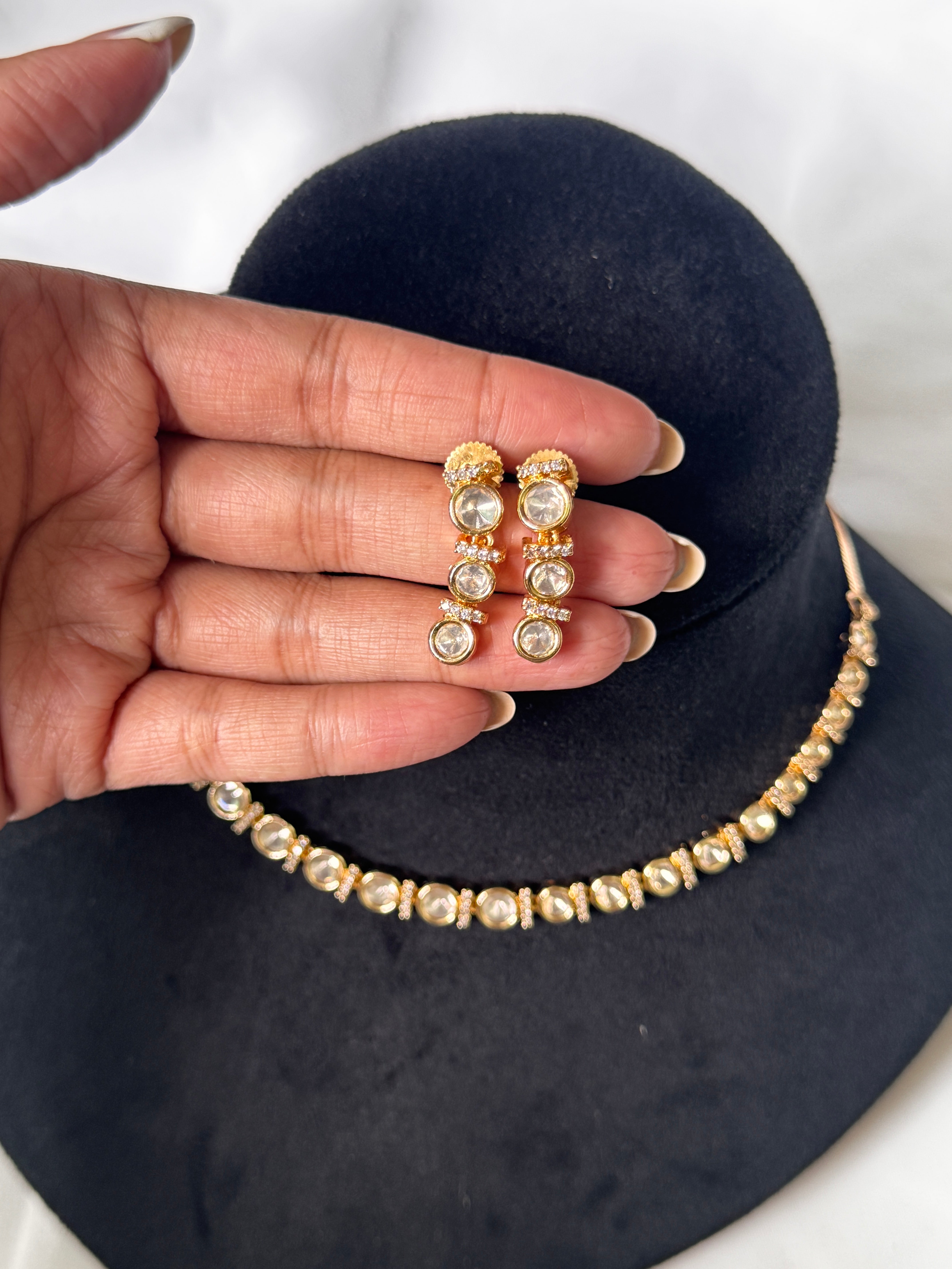 AD Necklace Set