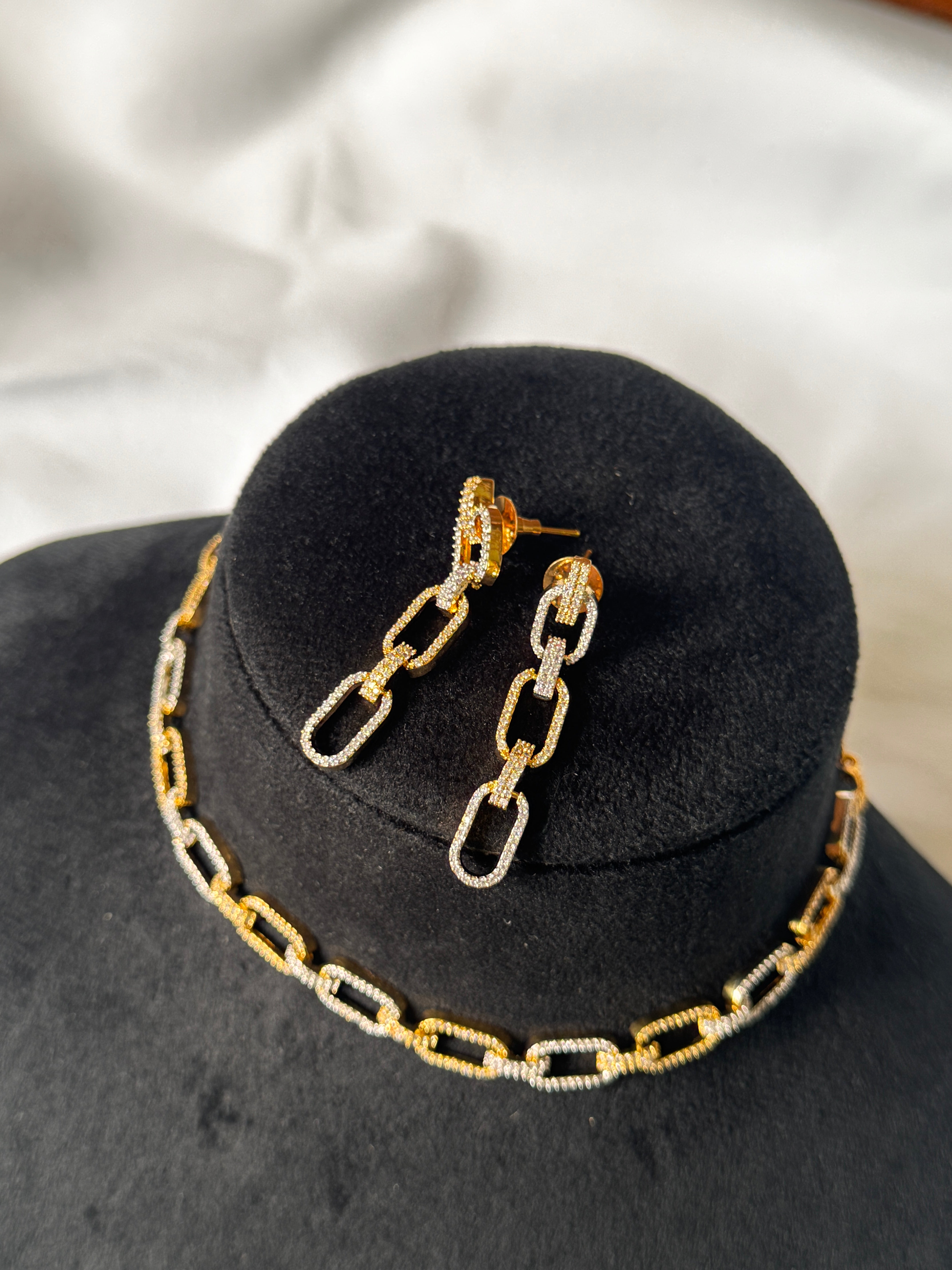 AD Necklace Set