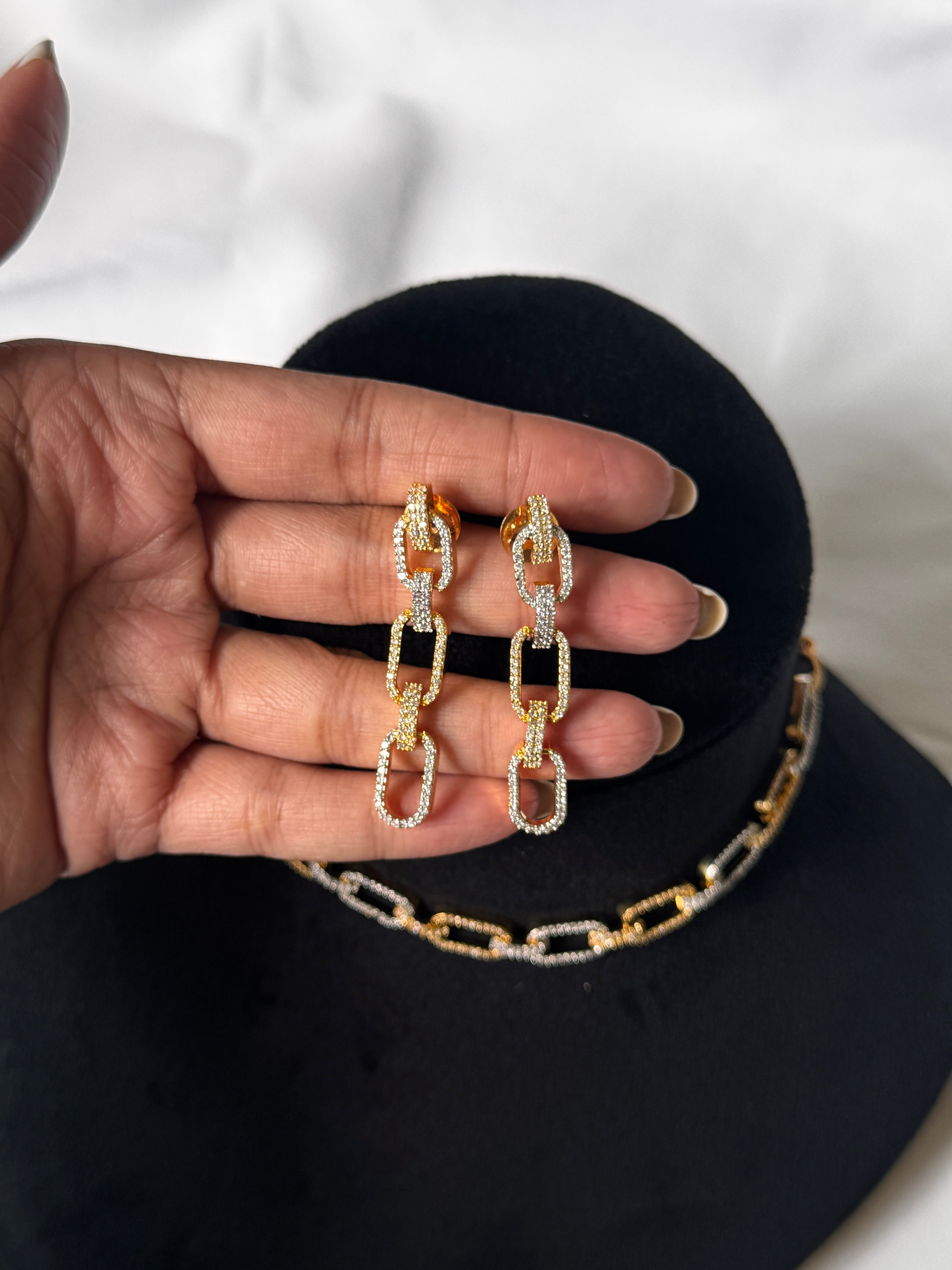AD Necklace Set