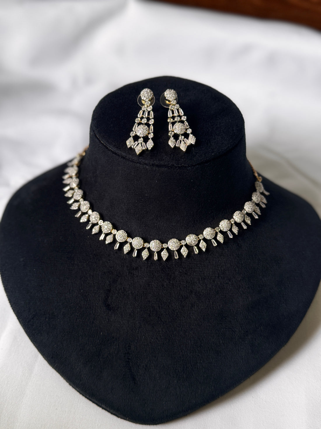 AD Necklace Set